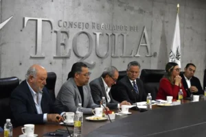 Propuesta morenista busca desarmar al Consejo Regulador del Tequila