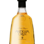 Antigua Cruz Extra Añejo