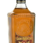 Dos Manos Añejo Tequila