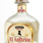 El Anfitrión Reposado