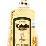 El Caballo Estrella Añejo