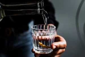 Día Nacional del Mezcal: 7 datos para conocer mejor esta bebida mexicana - Grupo Animal