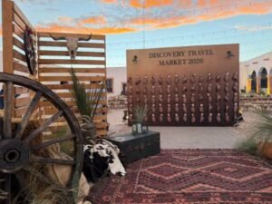 Se inaugura el Discovery Travel Market 2026: 43 empresas del mundo descubren sotol, vino y cultura vaquera chihuahuense - Al Instante Chihuahua.com